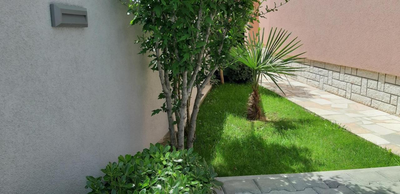 Apartment Sunce Podstrana Exterior foto