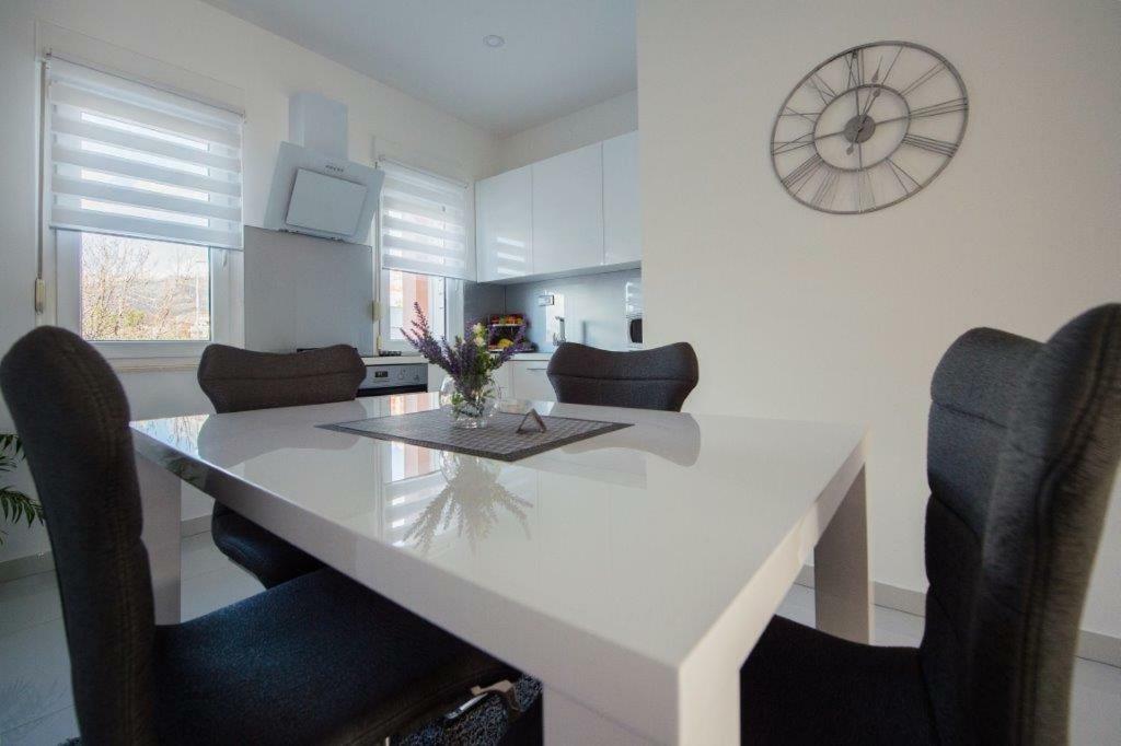 Apartment Sunce Podstrana Exterior foto