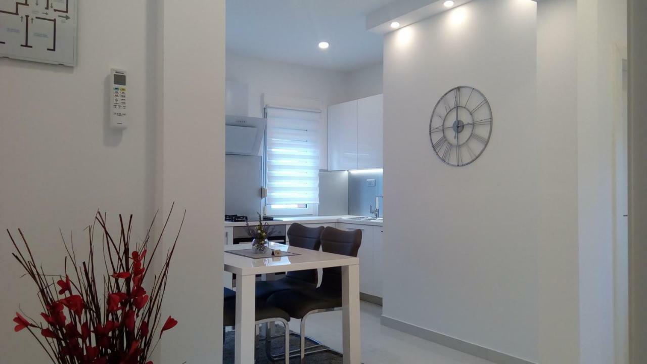 Apartment Sunce Podstrana Exterior foto